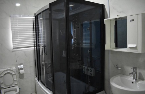 Ajah Hotel | Manhattan Apple Hotel Lekki