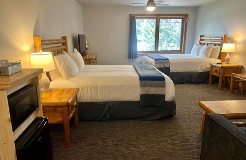 Manhattan Beach Hotel | Manhattan Beach Lodge