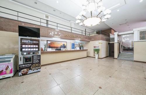 Yeon-dong Hotel | Manhattan Hotel