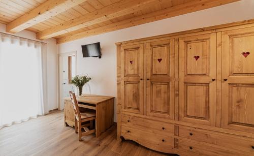 Lusiana Bed & Breakfast | ManicriS