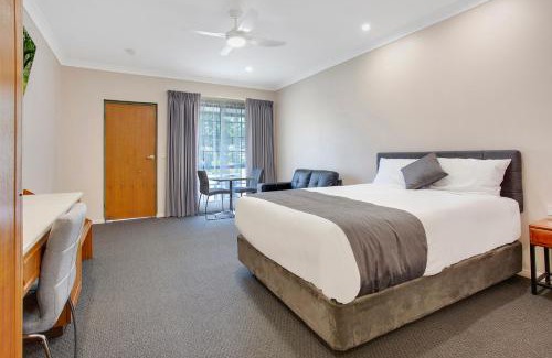 Camperdown Hotel | Manifold Motor Inn