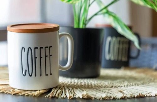 Ermita Condo | Manila Chic London Street, coffee bar Oceanviewnn