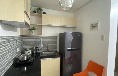 Barangay 670 Apartment | Manila Deluxe Room W Balcony 60% Discount This Month W Free Sauna & Pool Access