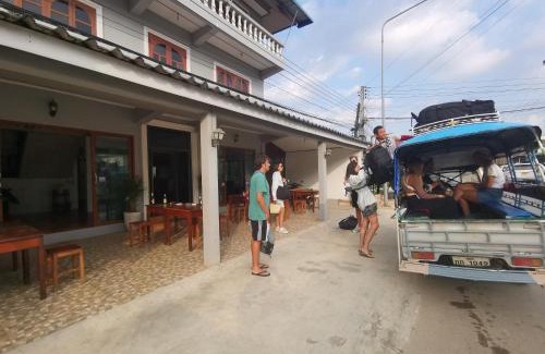Houayxay House | Manilath guesthouse