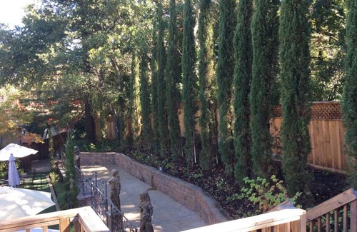 Fairfield Cottage | Mankas Barrel Room Cottage located in the hidden gem of Suisun Valley, CA
