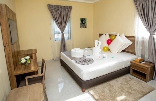 Winneba Hotel | Mankoview Beach Resort