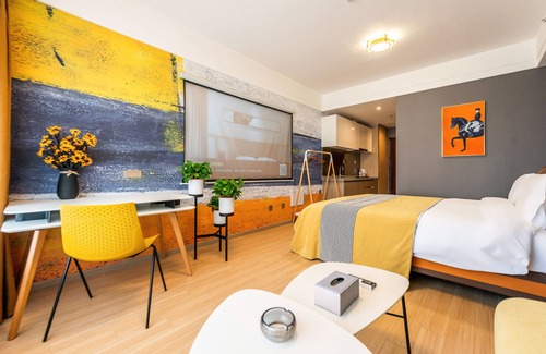 Lianhu Hotel | ManluHotel