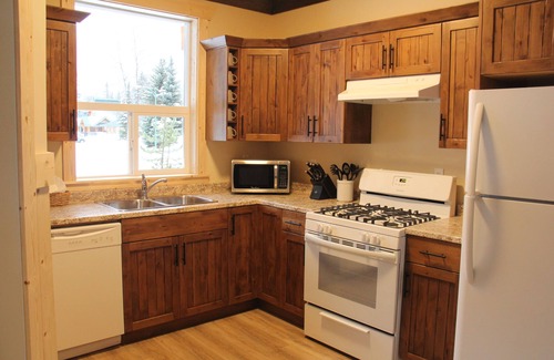 Okanagan-Similkameen Hotel | Manning Park Resort