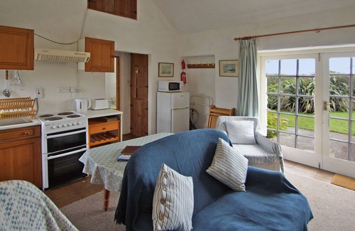 Ballyconneely House | Mannion’s Cottage - Two Bedroom House, Sleeps 4