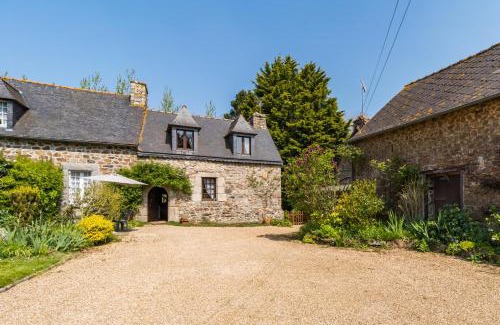 Pommerit-le-Vicomte House | Manoir 16ème siècle Proche Paimpol