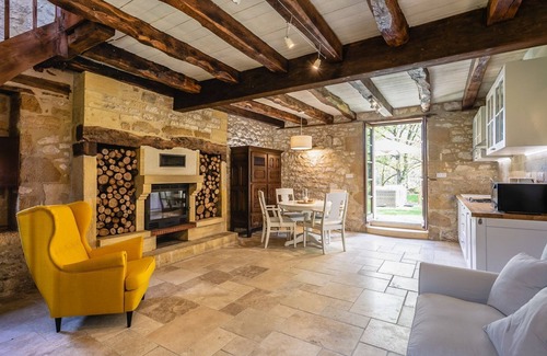 Carlux Villa | Manoir 1731 - Six Bedroom Villa, Sleeps 14