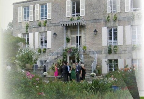 Blanzay sur Boutonne Bed & Breakfast | Manoir Angle