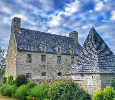 Ploumilliau House | Manoir de l'Isle