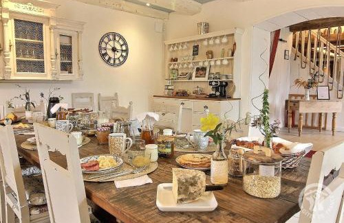 Saint-Helen Bed & Breakfast | Manoir du bourg