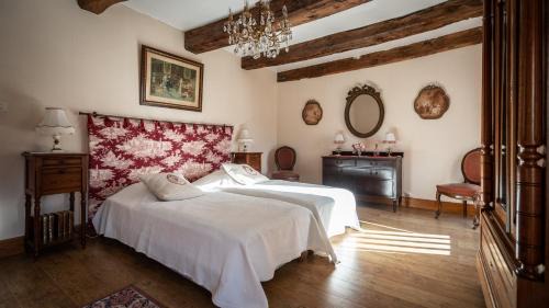 Pluduno House | Manoir du Plessix Méen
