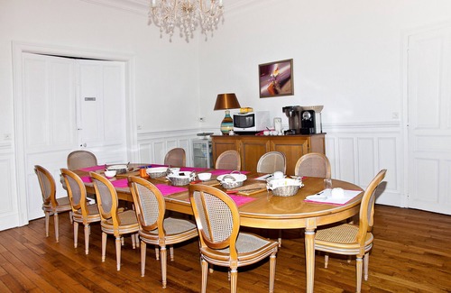 Vitry-le-Francois Cottage | Manoir François 1er Primevere