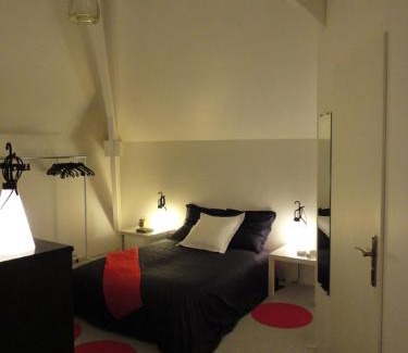 Masnieres House | Manoir le Louis XXI