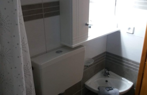 Livadi Bed & Breakfast | Manoleas Taverna & Rooms to Let