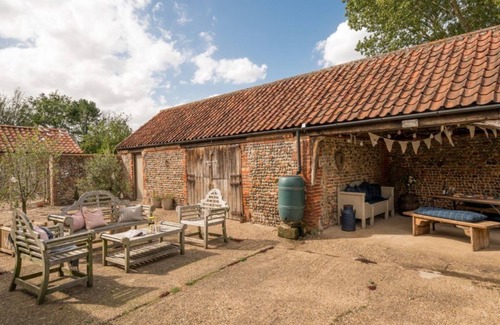 Irstead Apartment | Manor Barn | East Ruston Cottages