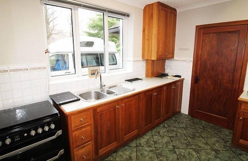 Keswick Cottage | Manor Brow, Keswick - a cottage that sleeps 7 guests in 3 bedrooms