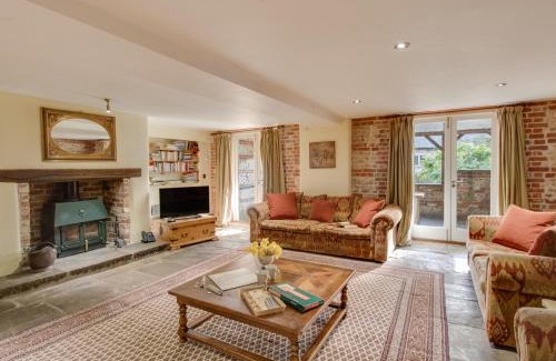 Cheselbourne House | Manor Farm Barn