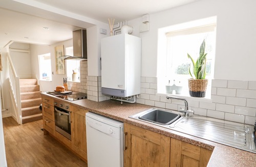 Swaffham Cottage | MANOR FARM COTTAGE, pet friendly, with a garden in Swaffham