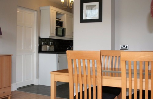 Linton-on-Ouse Bed & Breakfast | Manor Guest House