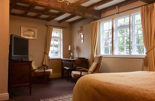 Linton-on-Ouse Bed & Breakfast | Manor Guest House