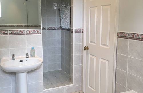Wimborne Cabin | manor house