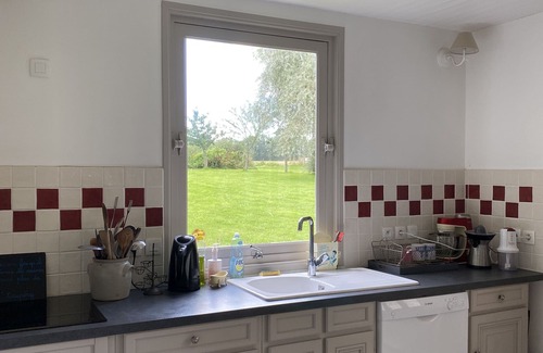 Longrayez Cottage | Manor in Normandy near Bayeux, D-Day beaches, and Mont Saint Michel. Heated pool