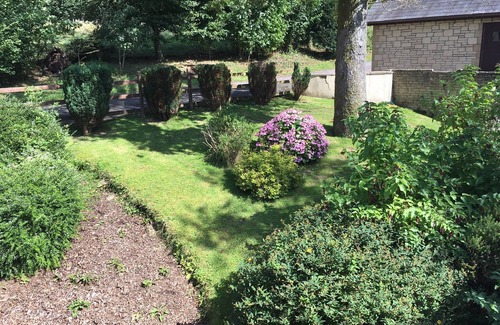 Miskin House | Manor Lodge 10 mins from Cardiff City (sleeps 6-8)