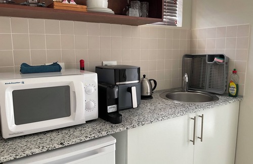 Gordons Bay Central House | Manor on the Bay