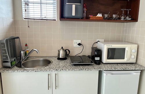 Gordons Bay Central House | Manor on the Bay