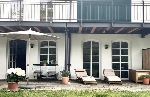 Diessen am Ammersee Apartment | Manor vacation apartment near the lake
