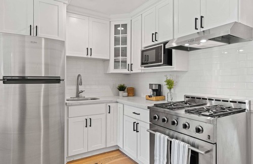 La Selva Beach Apartment | Manresa surf house street level full studio w/kitchen unit #3