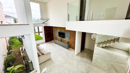 Abrantes Villa | Mansão Climatizada com piscina e churrasqueira