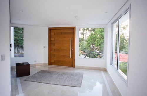 Carapicuiba House | Mansão na Granja Viana