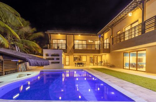 Tamandare House | Mansão Pé na Areia em Carneiros por Carpediem