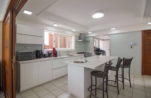 Village da Ferradura Villa | Mansão Pé na Areia Ferradura com 4Suítes