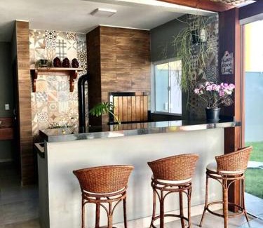 Pinheira House | Mansão quadra da praia - Praia de Baixo - Pinheira