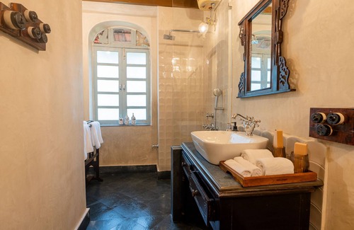 Curtorim Bed & Breakfast | Mansao Curtorim- CGH Earth SAHA