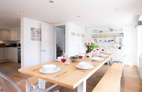 Aldeburgh Cottage | Mansard House - sleeps 9 guests in 5 bedrooms