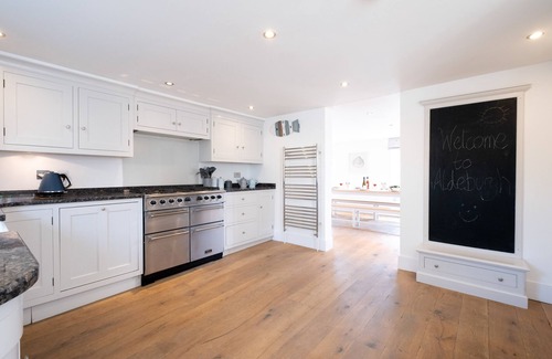 Aldeburgh Cottage | Mansard House - sleeps 9 guests in 5 bedrooms