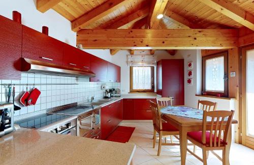 Terzolas Apartment | Mansarda con giardino Val di Sole Trentino