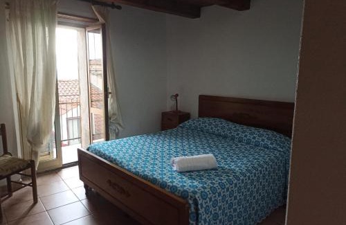 Montano Antilia Bed & Breakfast | mansarda fiorita