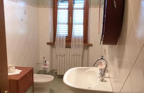 Montecarlo Bed & Breakfast | mansarda sulla francigena
