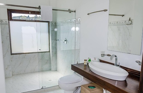 El Penol Villa | Mansión en Guatapé - Colombia