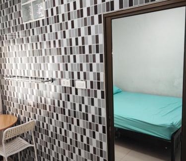 Ramkhamhaeng Hotel | Mansion 24