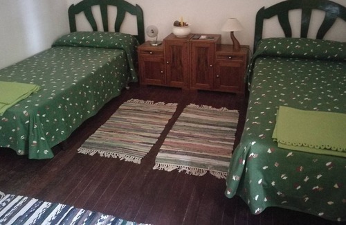 Navalperal de Pinares House | Mansion on a 7 hectare estate of pine forest and meadow