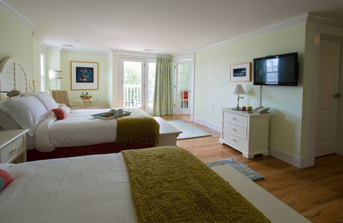 Vineyard Haven Hotel | Mansion House Inn And Spa
